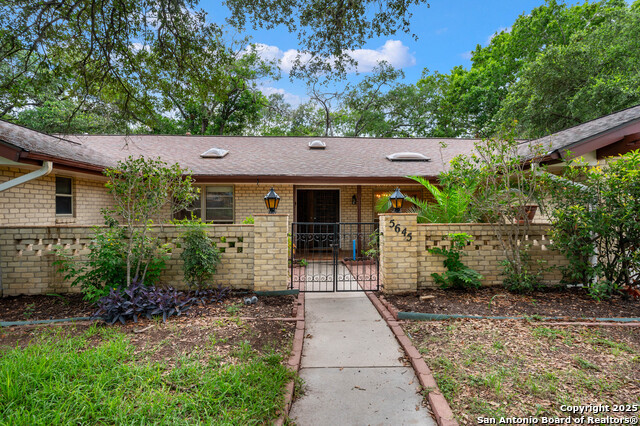 5645 Parkcrest, Windcrest, Texas image 2