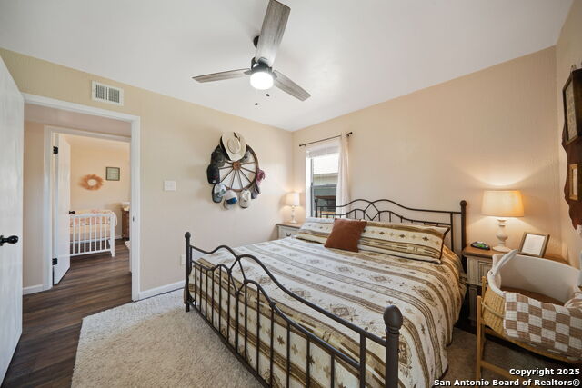619 Mimosa, Floresville, Texas image 14