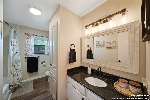 619 Mimosa, Floresville, Texas image 15