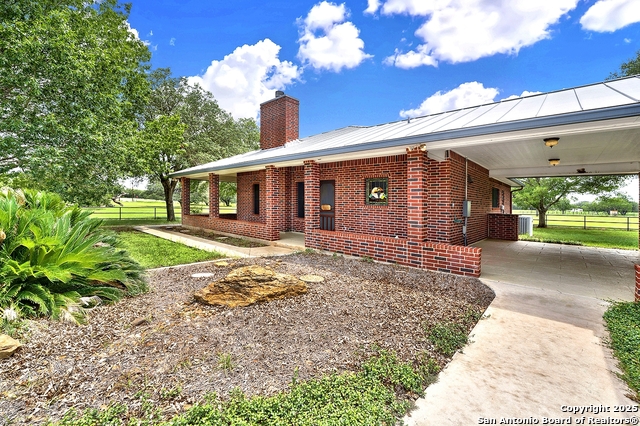 101 Ranch, Adkins, Texas image 9