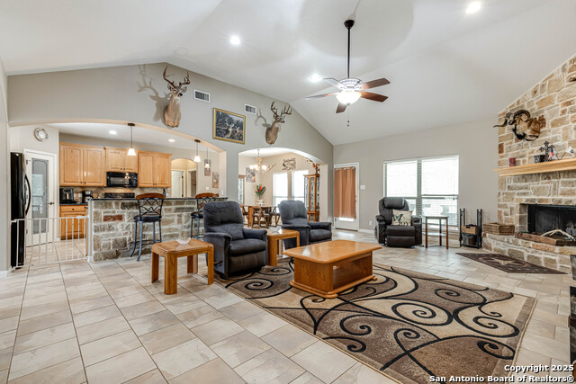 205 Sendera Crossing (1.4 Acres), La Vernia, Texas image 20