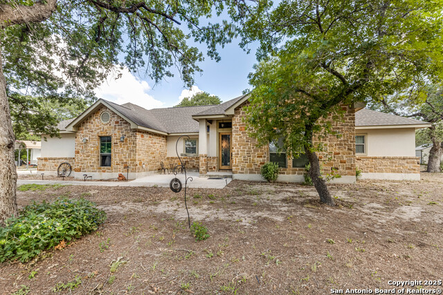 205 Sendera Crossing (1.4 Acres), La Vernia, Texas image 31