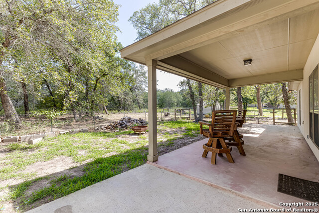 205 Sendera Crossing (1.4 Acres), La Vernia, Texas image 35