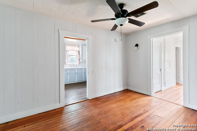 419 Avenue G, Marble Falls, Texas image 13