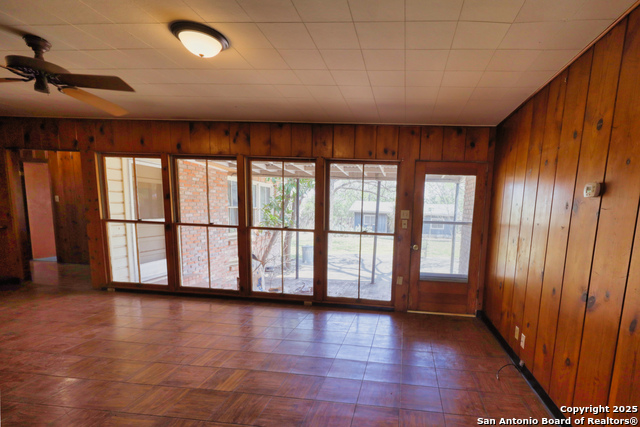 728 N Getty St., Uvalde, Texas image 11