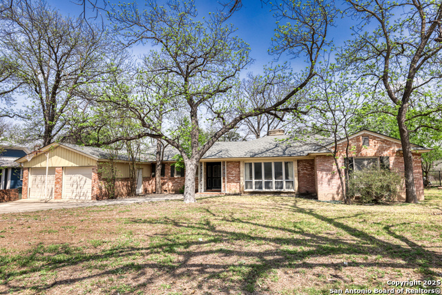 728 N Getty St., Uvalde, Texas image 3