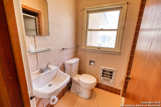 728 N Getty St., Uvalde, Texas image 32