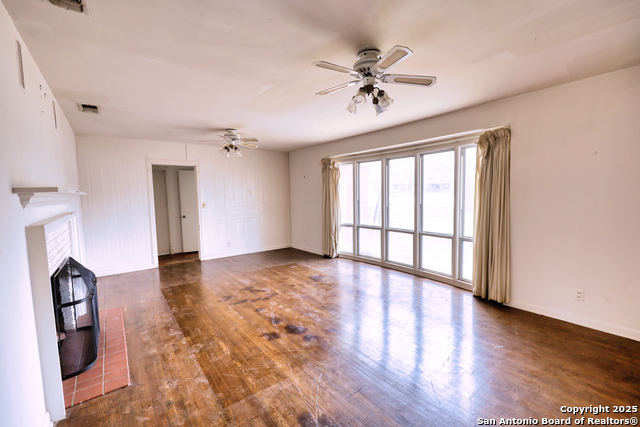 728 N Getty St., Uvalde, Texas image 5
