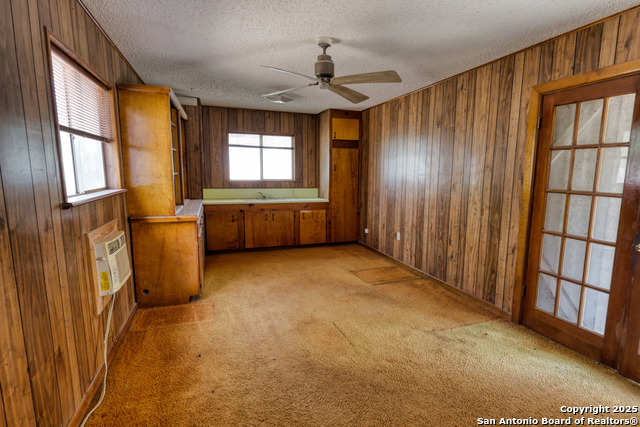 728 N Getty St., Uvalde, Texas image 9