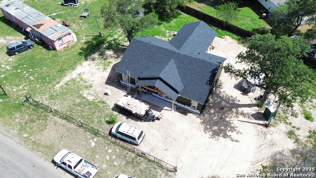 22842 Black Cherry, Elmendorf, Texas image 3