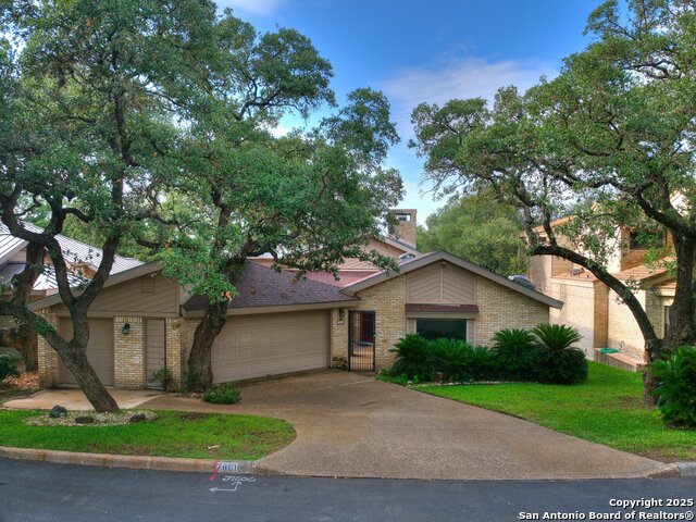 7801 Timber Top Dr, Fair Oaks Ranch, Texas image 1