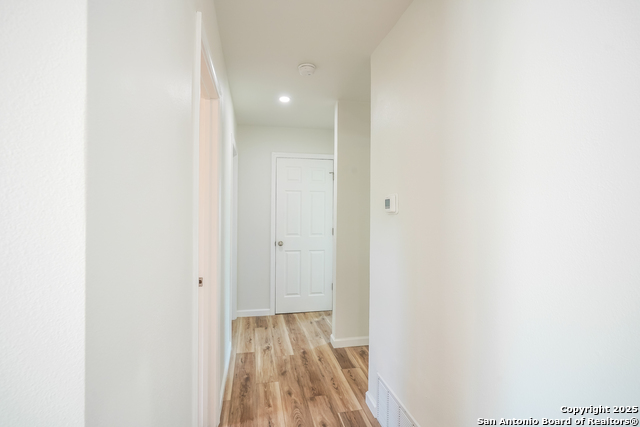 433 Byrd, Universal City, Texas image 17