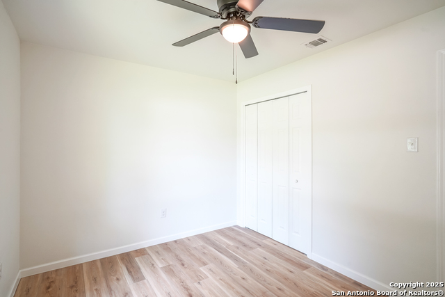 433 Byrd, Universal City, Texas image 21