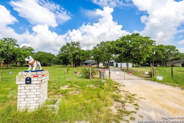 411 Shannon Ridge Dr, Floresville, Texas image 26