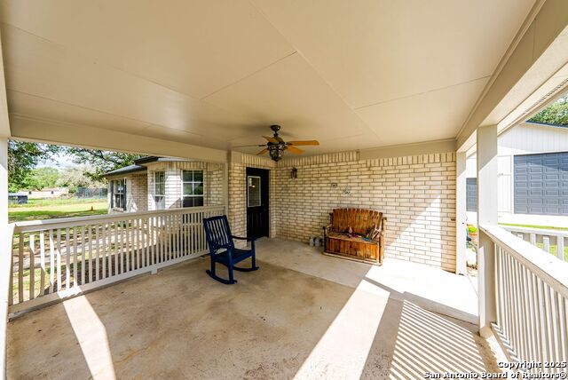 411 Shannon Ridge Dr, Floresville, Texas image 27