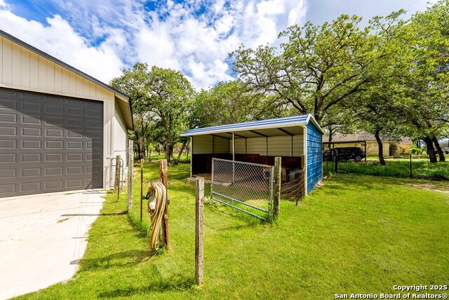 411 Shannon Ridge Dr, Floresville, Texas image 33