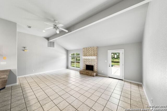 411 Shannon Ridge Dr, Floresville, Texas image 6