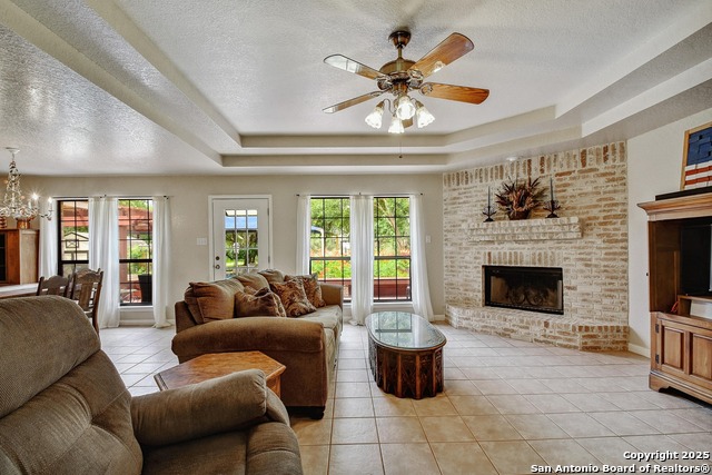 1810 Burr Oak, Adkins, Texas image 14