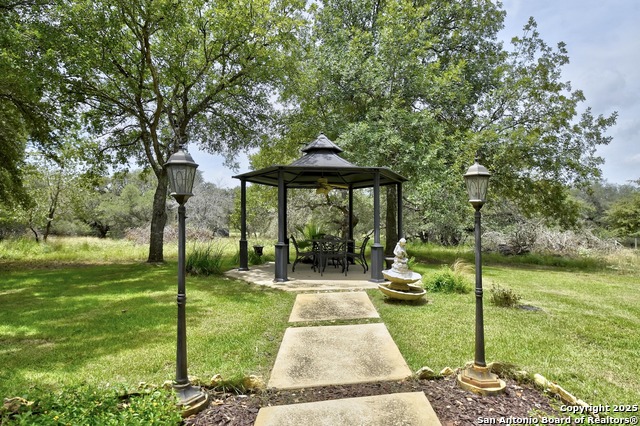 1810 Burr Oak, Adkins, Texas image 30