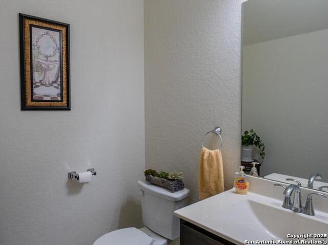 105 Colonial Bluff, Universal City, Texas image 10