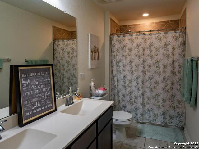 105 Colonial Bluff, Universal City, Texas image 28
