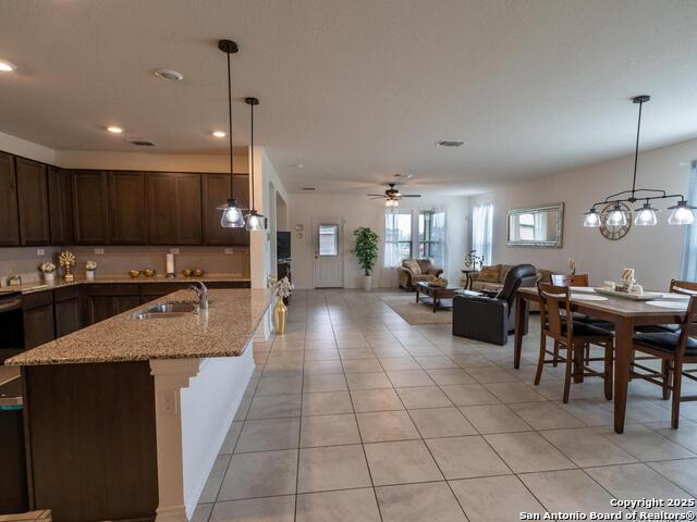 105 Colonial Bluff, Universal City, Texas image 40