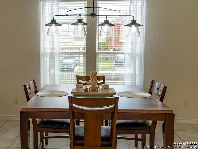105 Colonial Bluff, Universal City, Texas image 42
