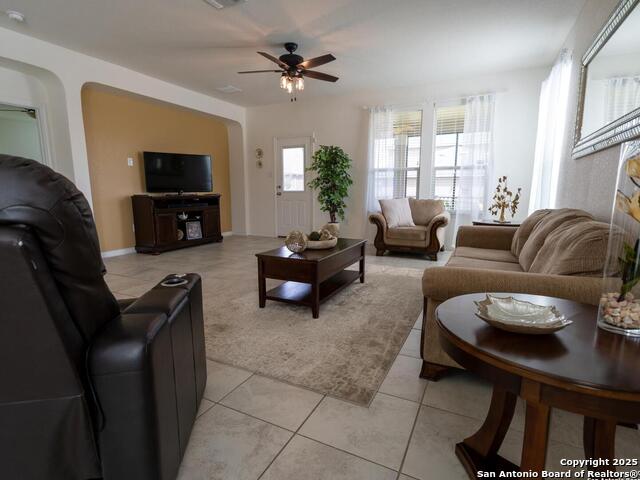 105 Colonial Bluff, Universal City, Texas image 48