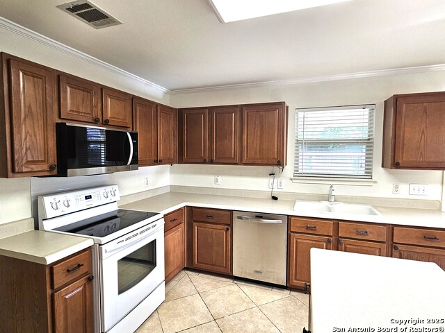 9119 Hampton Hills, Selma, Texas image 5