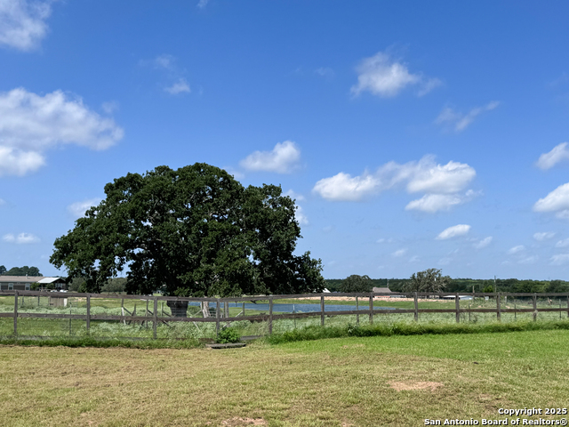 7286 Elm Creek, Seguin, Texas image 24