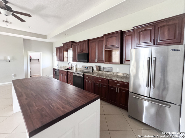 7286 Elm Creek, Seguin, Texas image 8