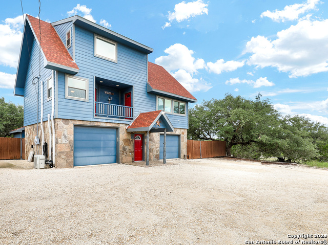 727 Private Road 1508, Bandera, Texas image 2