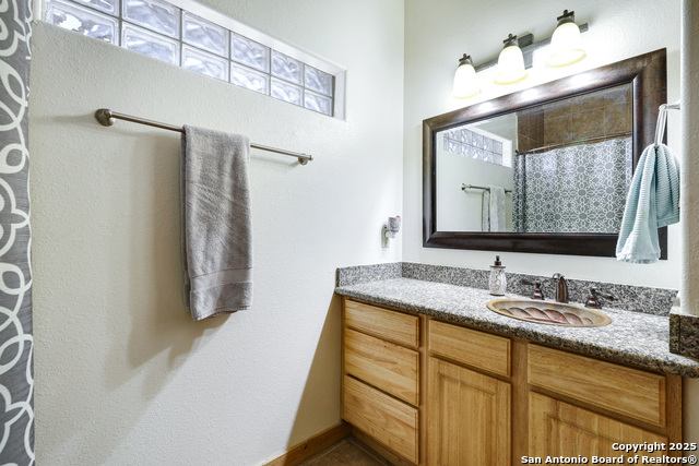 727 Private Road 1508, Bandera, Texas image 22