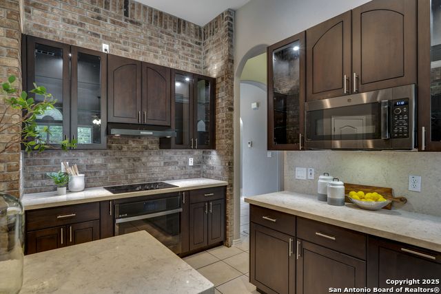 8425 Artesia, Helotes, Texas image 18