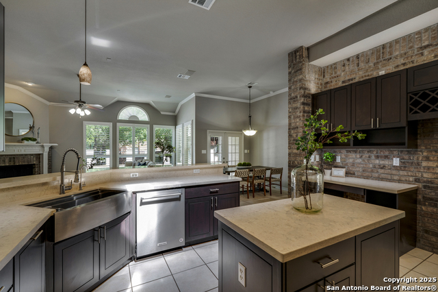 8425 Artesia, Helotes, Texas image 19
