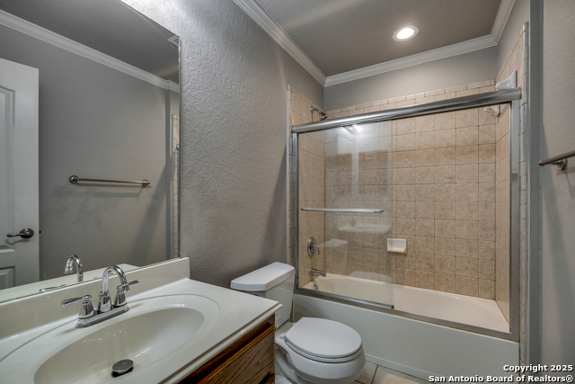 8425 Artesia, Helotes, Texas image 34