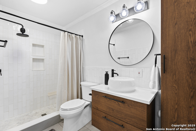 13423 Forum, Universal City, Texas image 19