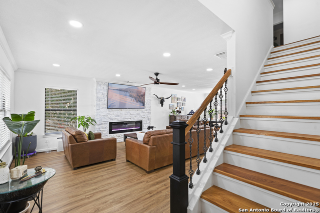 13423 Forum, Universal City, Texas image 3