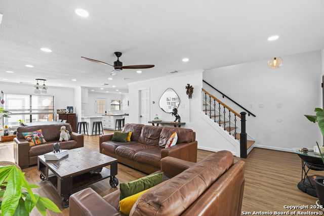 13423 Forum, Universal City, Texas image 5