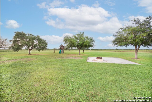 472 County Road 444, Hondo, Texas image 17