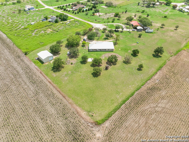 472 County Road 444, Hondo, Texas image 27