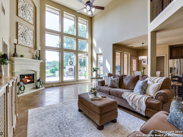 952 Wilderness Trail, New Braunfels, Texas image 1