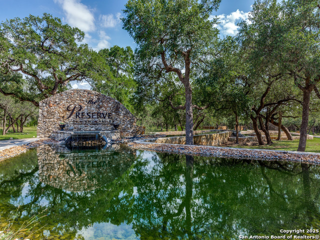 952 Wilderness Trail, New Braunfels, Texas image 2
