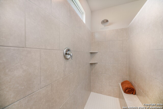 760 Opossum Trl, New Braunfels, Texas image 13