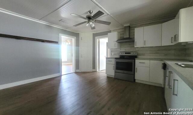205 Maverick, Falls City, Texas image 14