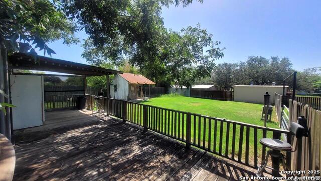 205 Maverick, Falls City, Texas image 16