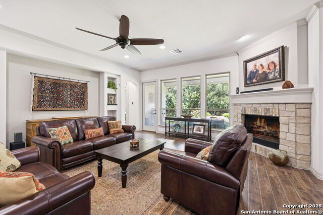 402 Knoll Springs, Boerne, Texas image 10