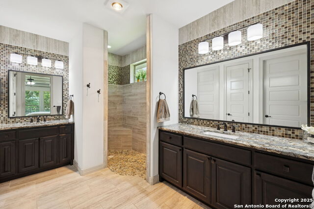 402 Knoll Springs, Boerne, Texas image 23
