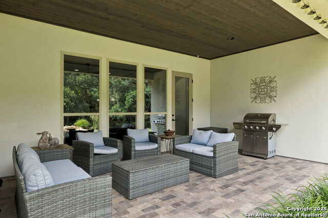 402 Knoll Springs, Boerne, Texas image 31