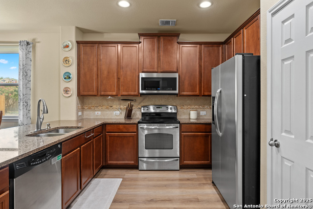 137 Enchanted View, Cibolo, Texas image 11